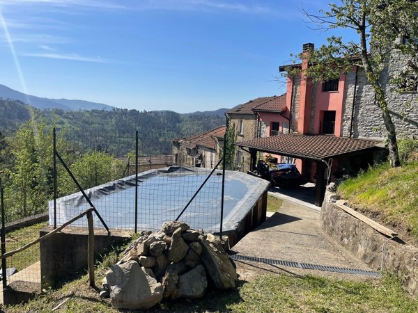 pentavano in vendita a Tresana