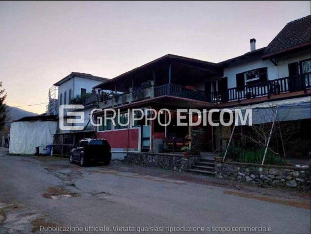 negozio in vendita a Tresana