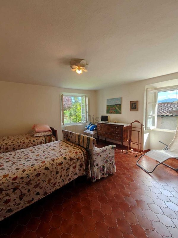 casa indipendente in vendita a Tresana