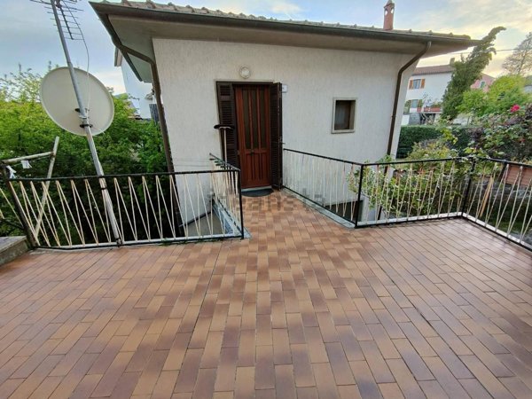 casa indipendente in vendita a Tresana