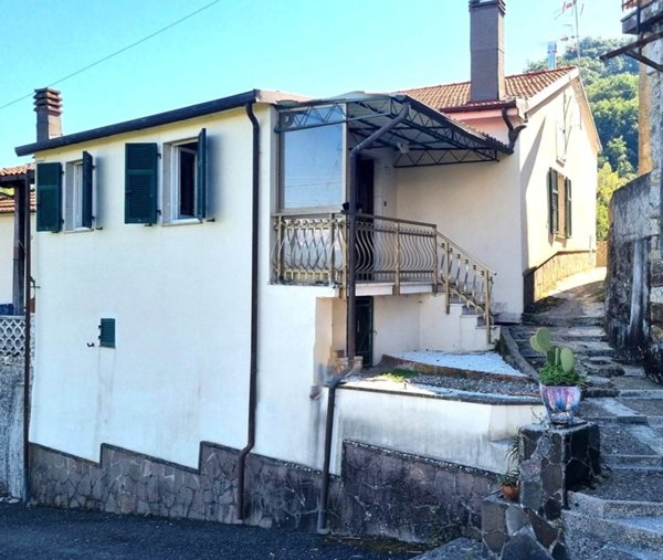 appartamento in vendita a Tresana