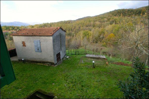 villa in vendita a Villafranca in Lunigiana in zona Malgrate Lunigiana