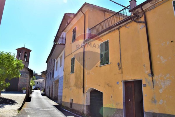 casa indipendente in vendita a Villafranca in Lunigiana in zona Mocrone