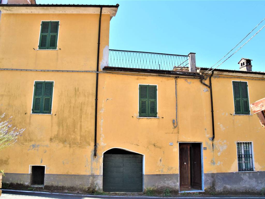 casa indipendente in vendita a Villafranca in Lunigiana in zona Mocrone