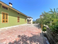 casa indipendente in vendita a Villafranca in Lunigiana