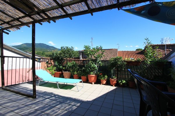 casa indipendente in vendita a Villafranca in Lunigiana