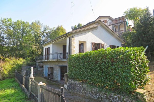casa indipendente in vendita a Villafranca in Lunigiana