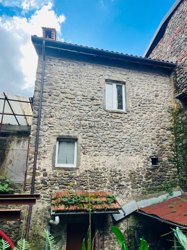 appartamento in vendita a Villafranca in Lunigiana in zona Filetto