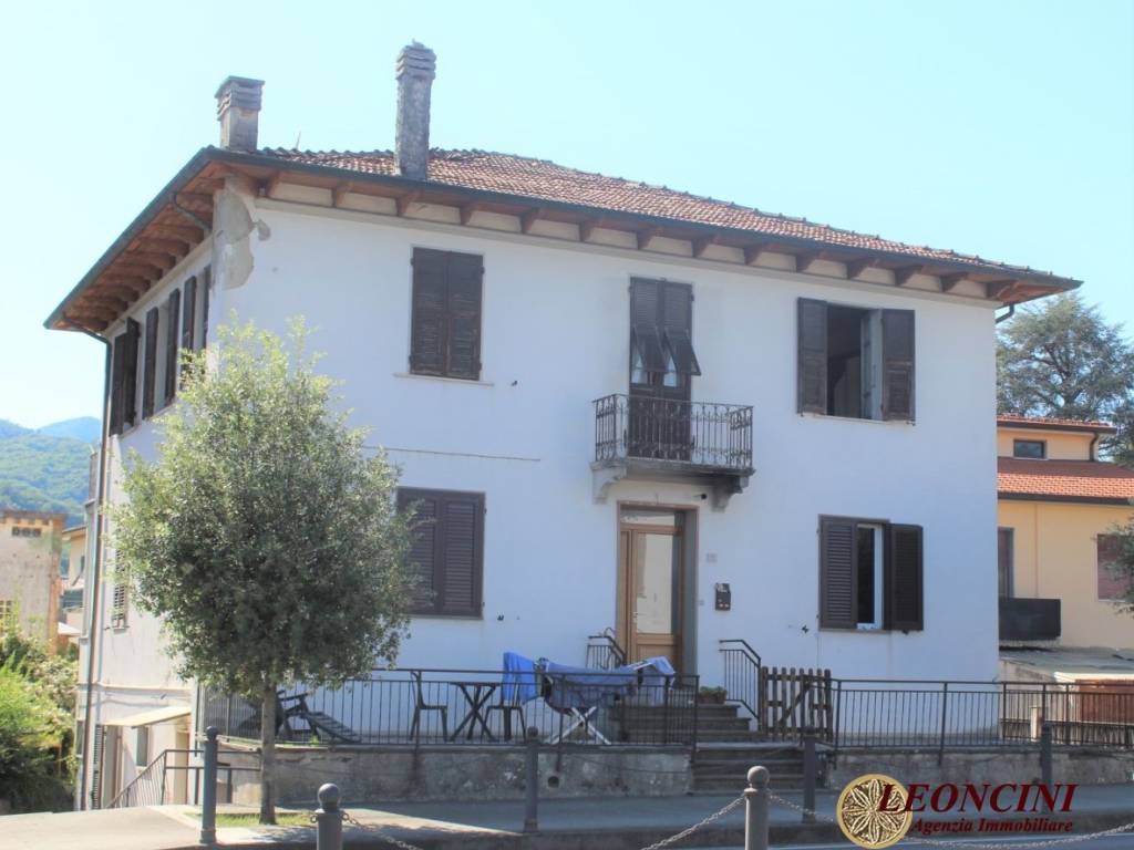 appartamento in vendita a Villafranca in Lunigiana