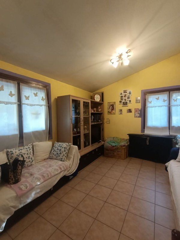 casa indipendente in vendita a Villafranca in Lunigiana