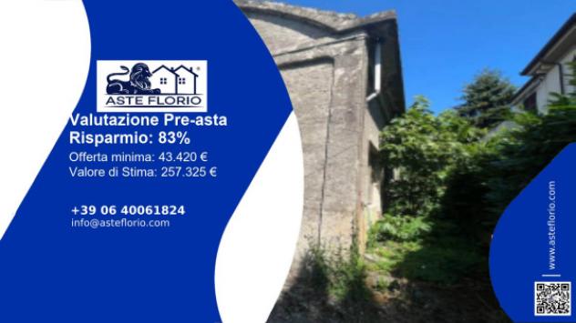 locale commerciale a Villafranca in Lunigiana in zona Villafranca Centro