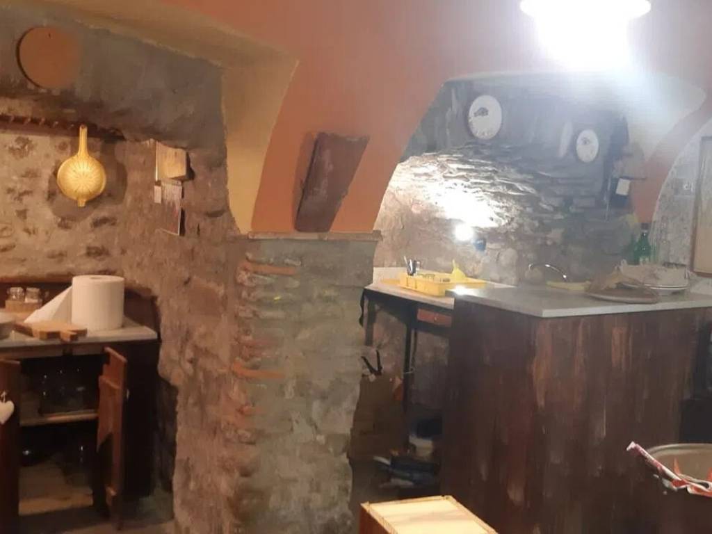 appartamento in vendita a Villafranca in Lunigiana in zona Filetto