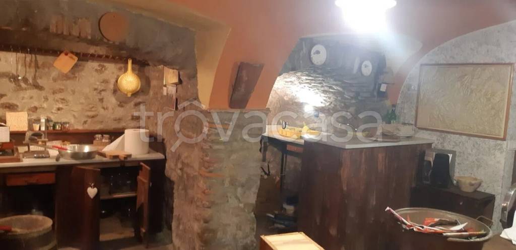 appartamento in vendita a Villafranca in Lunigiana in zona Filetto