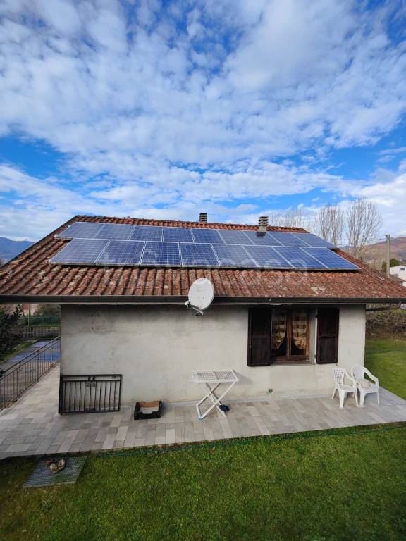casa indipendente in vendita a Villafranca in Lunigiana in zona Virgoletta