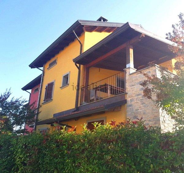 esavano in vendita a Villafranca in Lunigiana