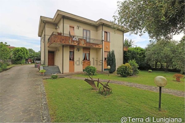 appartamento in vendita a Villafranca in Lunigiana in zona Selva