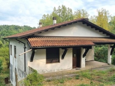casa indipendente in vendita a Villafranca in Lunigiana
