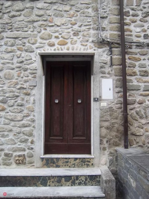 appartamento in vendita a Villafranca in Lunigiana in zona Virgoletta