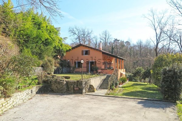 casa indipendente in vendita a Villafranca in Lunigiana