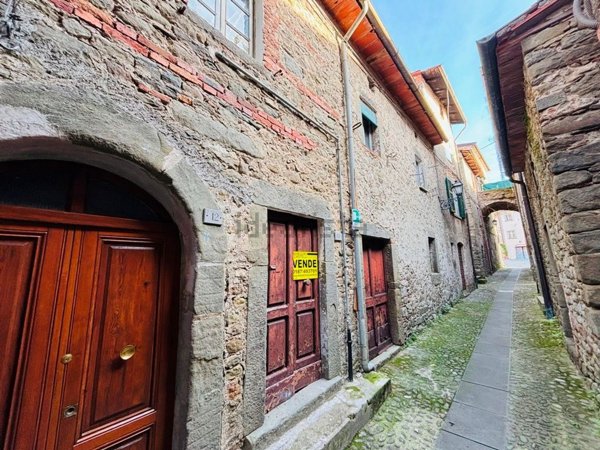 appartamento in vendita a Villafranca in Lunigiana in zona Filetto