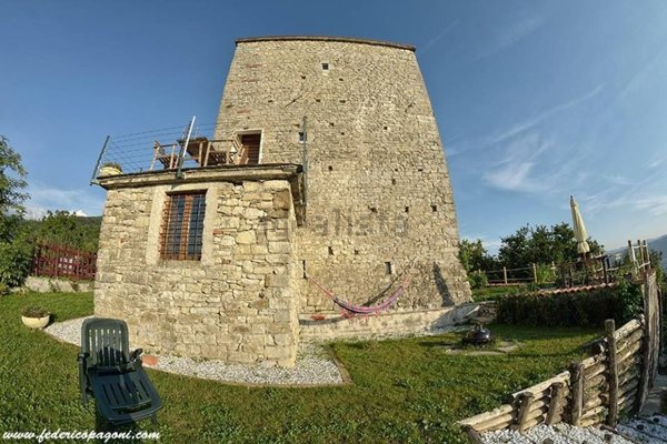 casa indipendente in vendita a Villafranca in Lunigiana