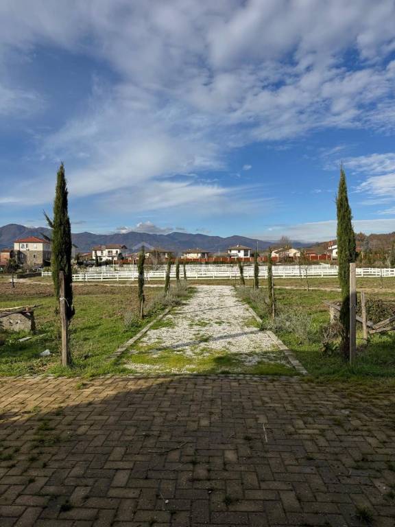 casa indipendente in vendita a Villafranca in Lunigiana
