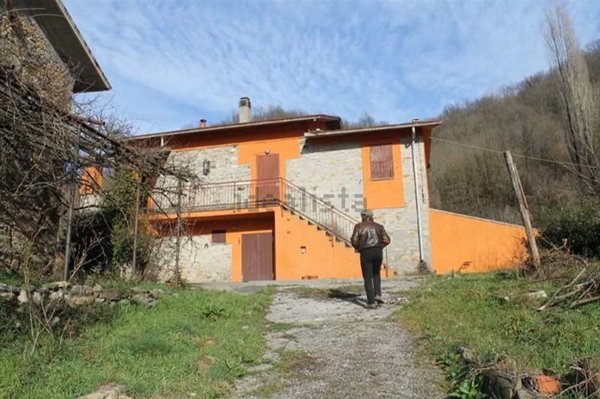 casale in vendita a Villafranca in Lunigiana