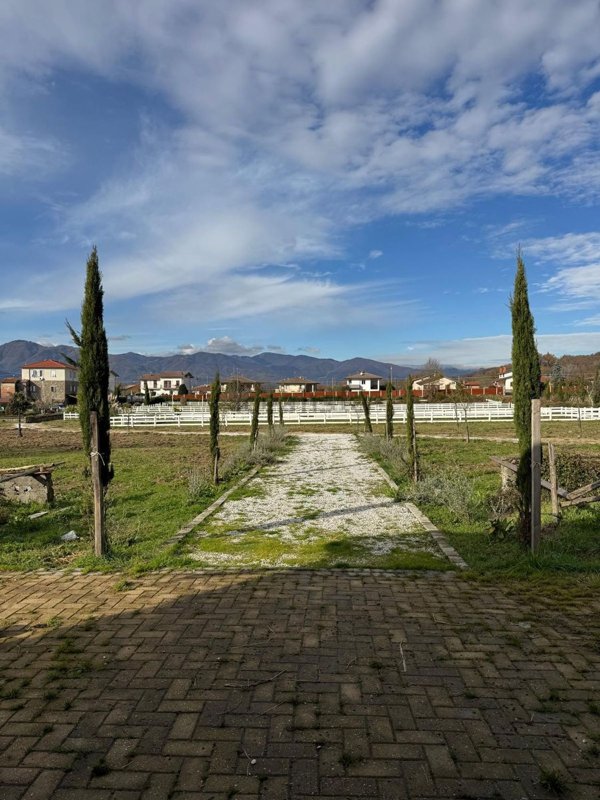 villa in vendita a Villafranca in Lunigiana