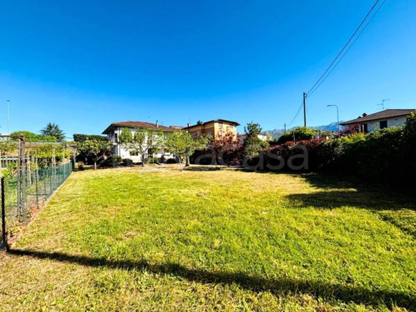 casa indipendente in vendita a Villafranca in Lunigiana