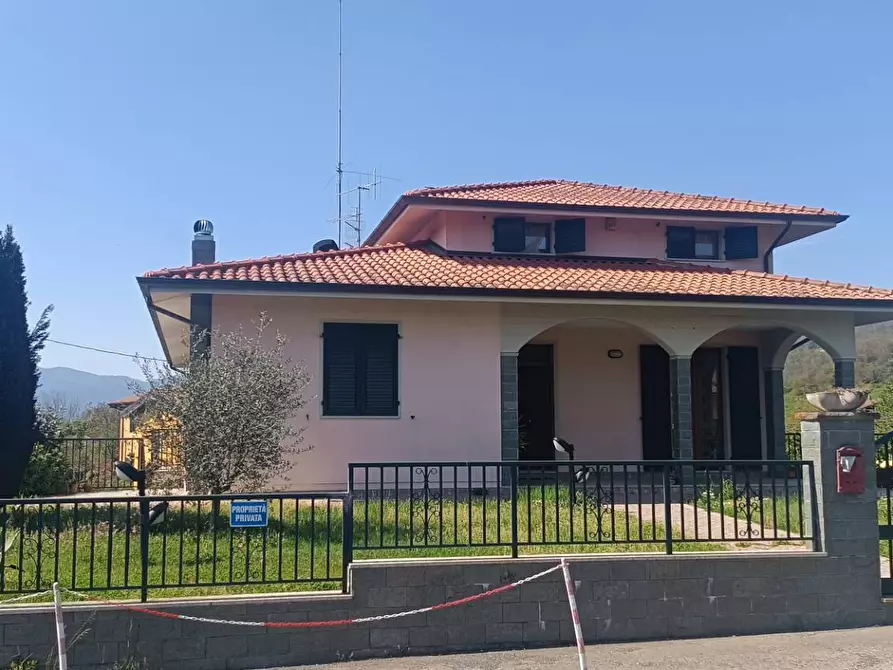 casa indipendente a Villafranca in Lunigiana in zona Malgrate Lunigiana