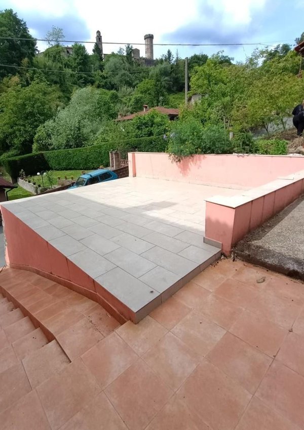 casa semindipendente a Villafranca in Lunigiana in zona Malgrate Lunigiana