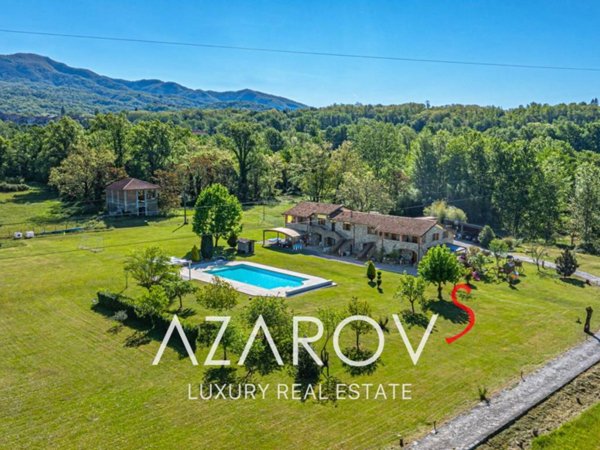 casa indipendente in vendita a Villafranca in Lunigiana