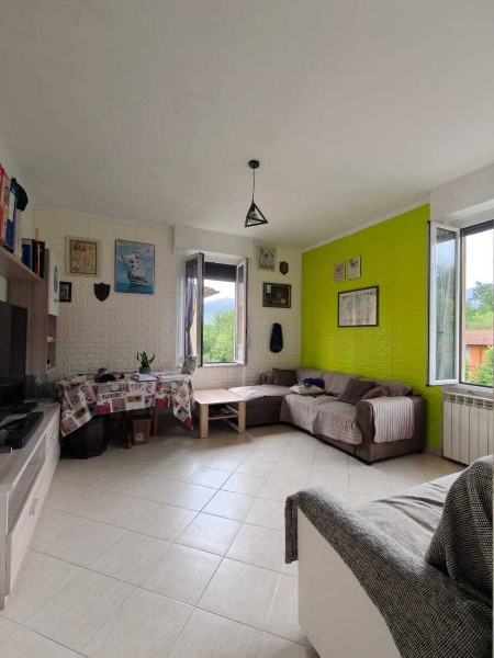 appartamento in vendita a Villafranca in Lunigiana in zona Villafranca Centro