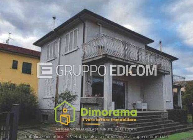 appartamento in vendita a Villafranca in Lunigiana in zona Villafranca Centro