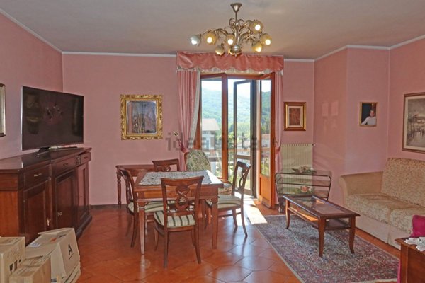 appartamento in vendita a Villafranca in Lunigiana in zona Villafranca Centro