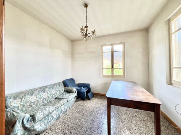 casa indipendente in vendita a Zeri
