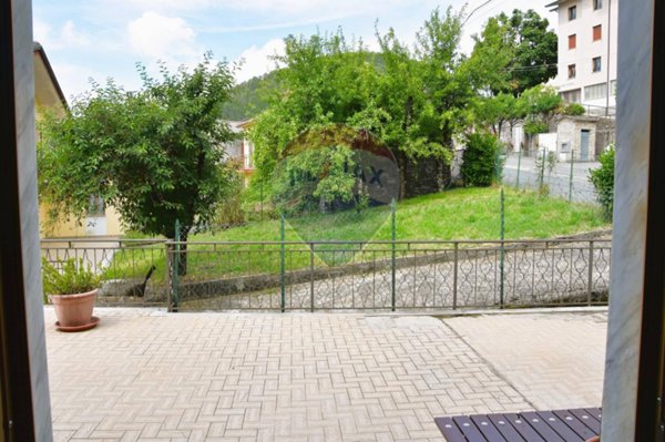 casa indipendente in vendita a Zeri