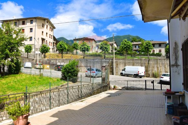 casa indipendente in vendita a Zeri