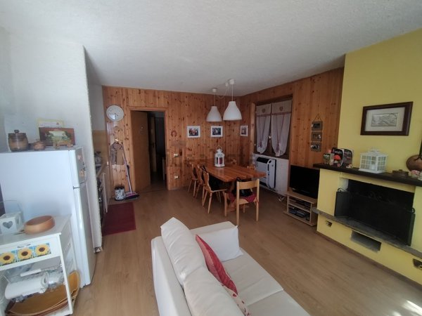 casa indipendente in vendita a Zeri