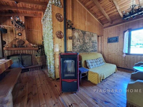 casa indipendente in vendita a Zeri in zona Coloretta