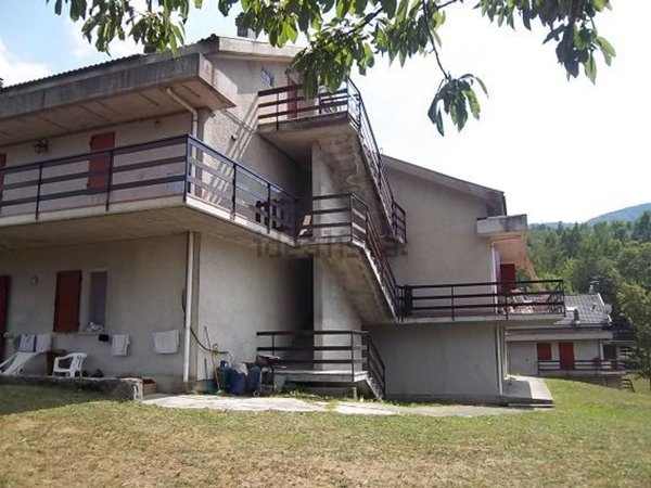 appartamento in vendita a Zeri