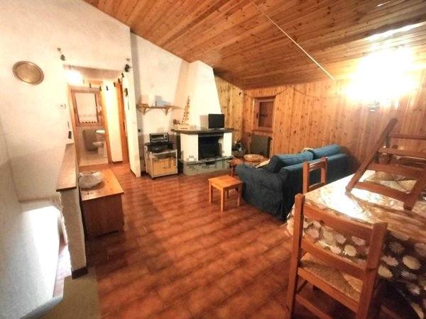 appartamento in vendita a Zeri