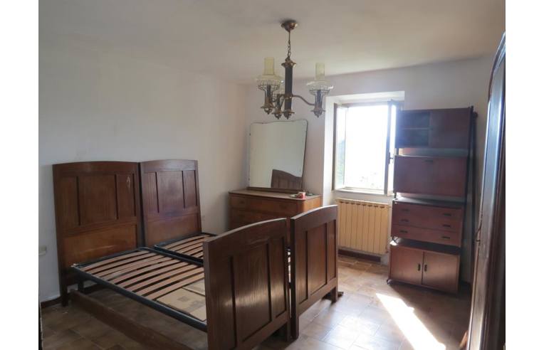 casa indipendente in vendita a Zeri