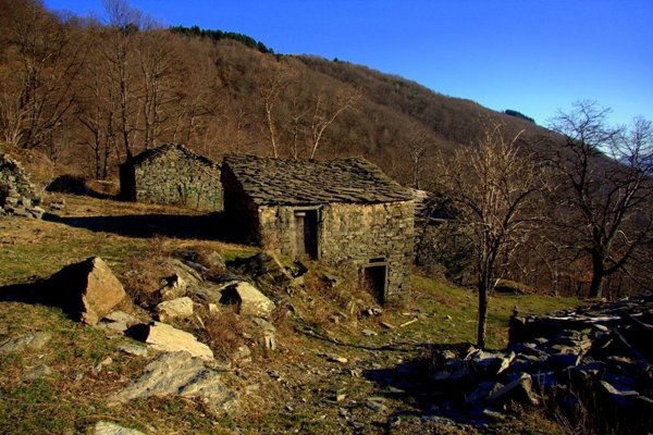 casale in vendita a Zeri