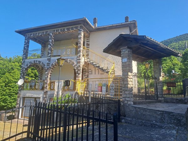 appartamento in vendita a Zeri