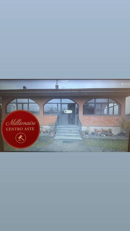 appartamento in vendita a Zeri in zona Coloretta