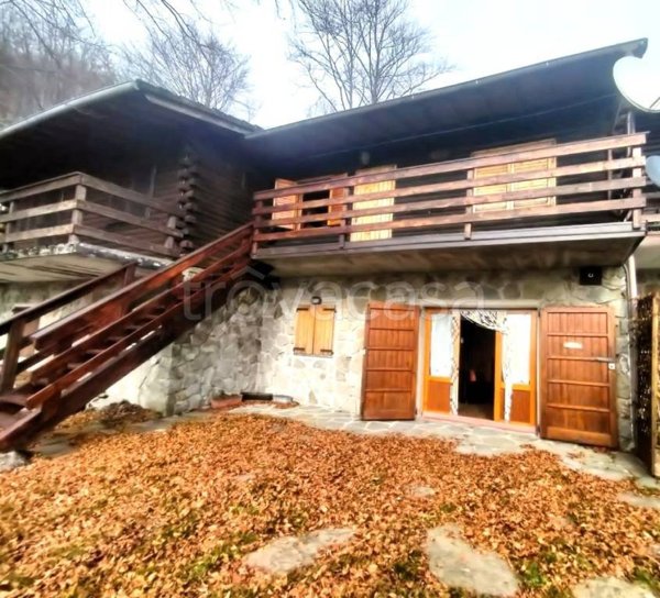 casa indipendente in vendita a Zeri