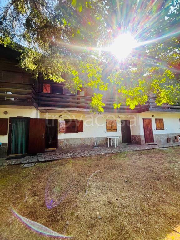 casa indipendente in vendita a Zeri