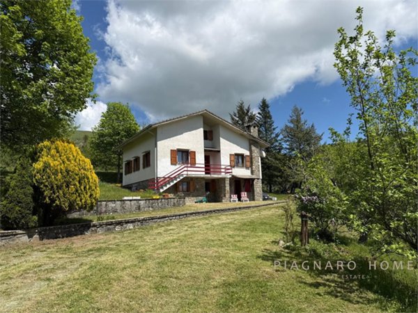 casa indipendente in vendita a Zeri in zona Coloretta
