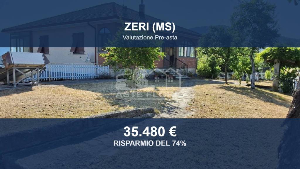 casa indipendente in vendita a Zeri in zona Rossano